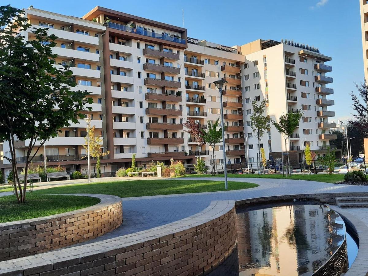 Sorin'S Comfortable Apartment Brasov Bagian luar foto